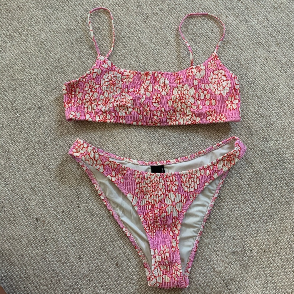Adorable triangl bikini